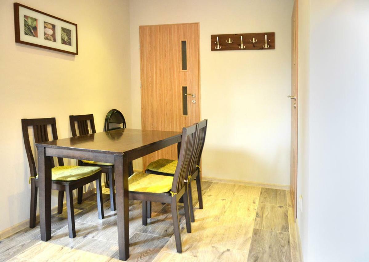 Dom W Santocznie Apartment Santoczno Ngoại thất bức ảnh