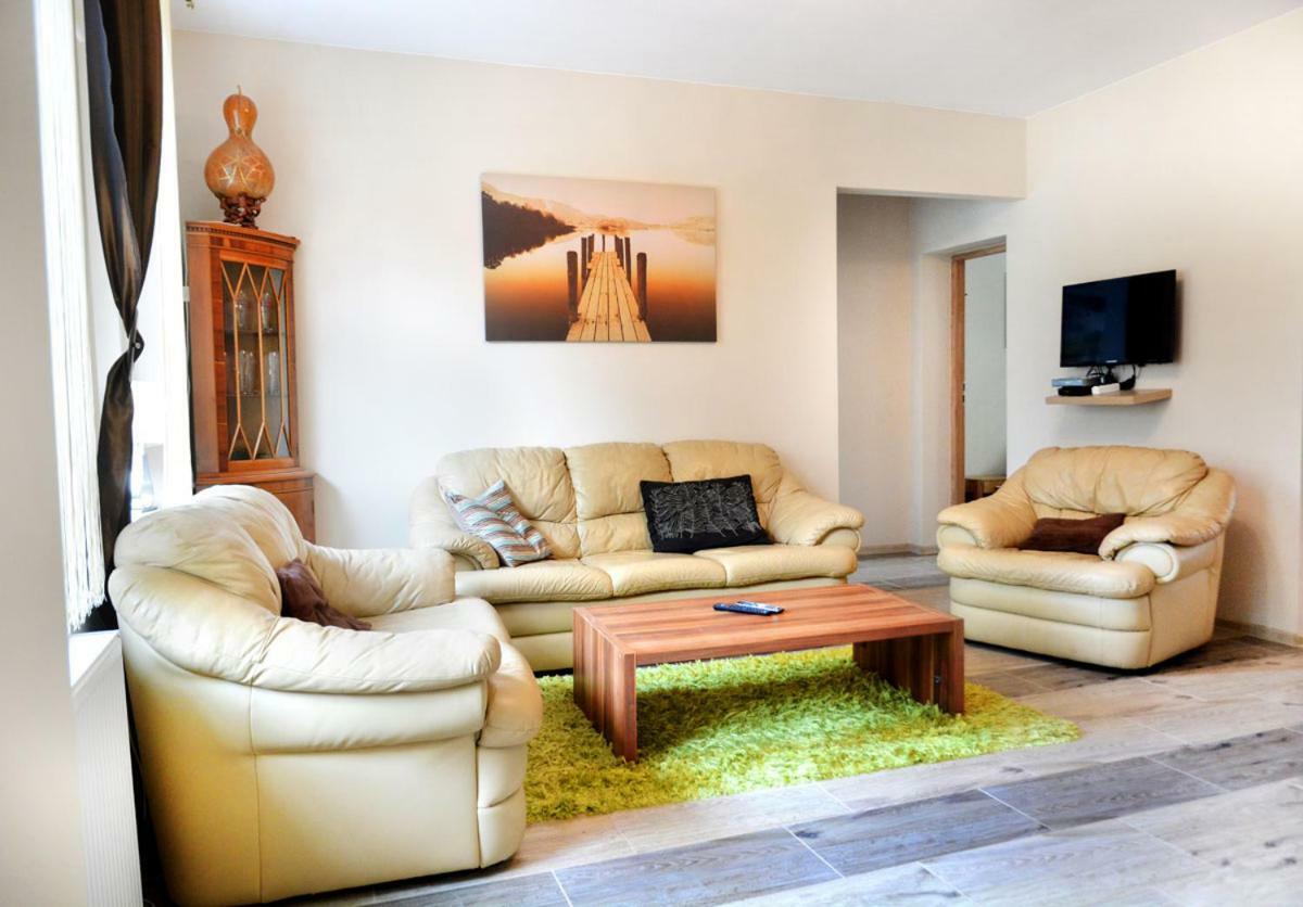 Dom W Santocznie Apartment Santoczno Ngoại thất bức ảnh